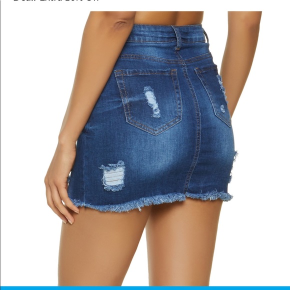 🚨SALE 🚨 5 items for only $25!! - Picture 2 of 5